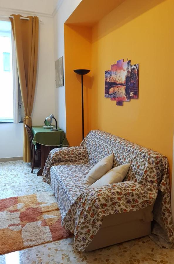 La Casa Di Rosa - Casa Vacanze Meta Buitenkant foto