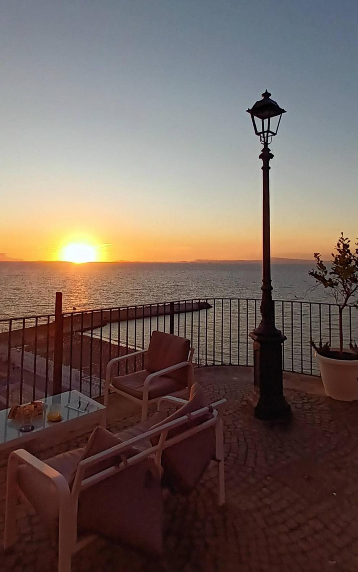 La Casa Di Rosa - Casa Vacanze Meta Buitenkant foto